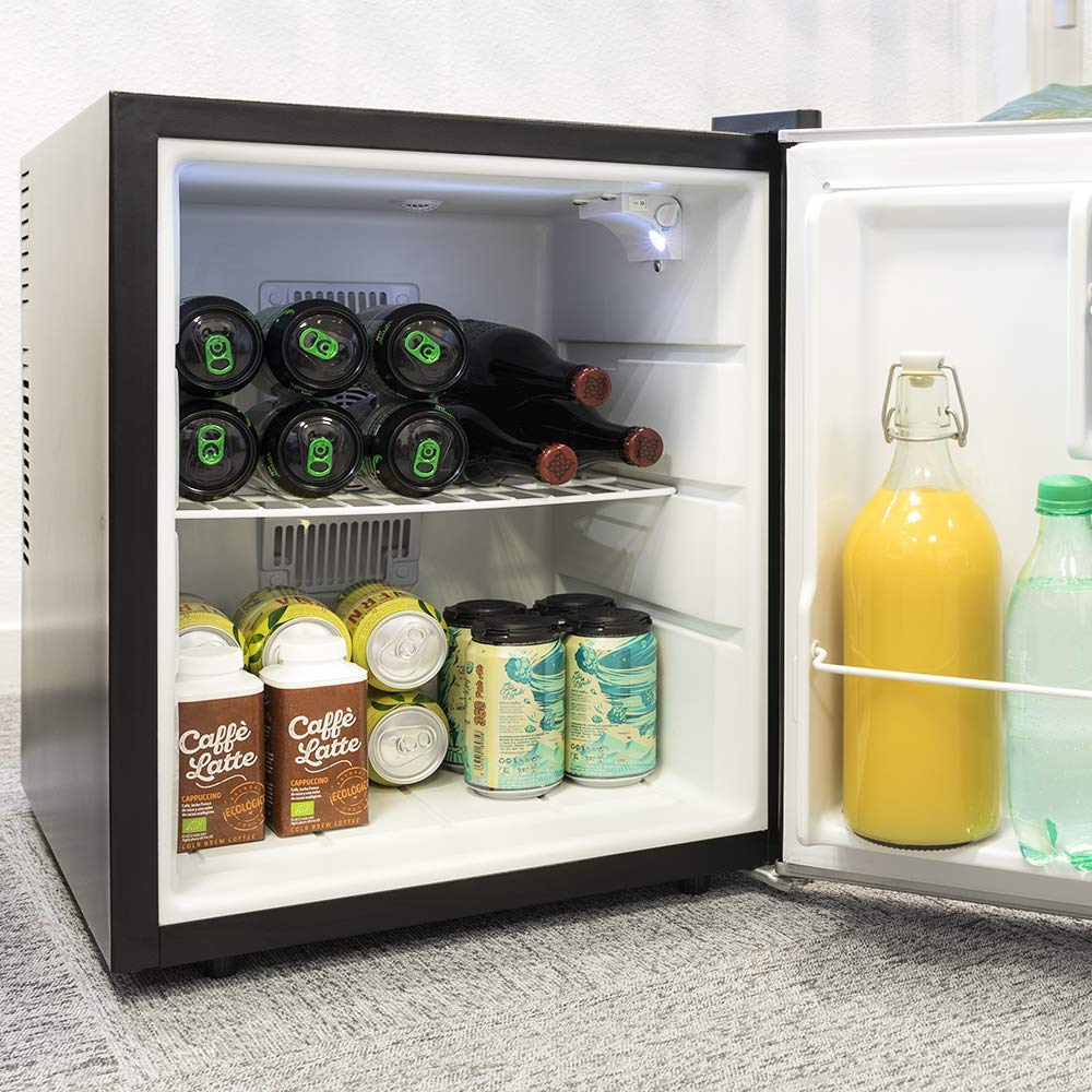 Cecotec MiniBar GrandCooler 10000 Silent Black, 46L, Clase A+, Termoeléctrico, Silencioso, Auto Defrost