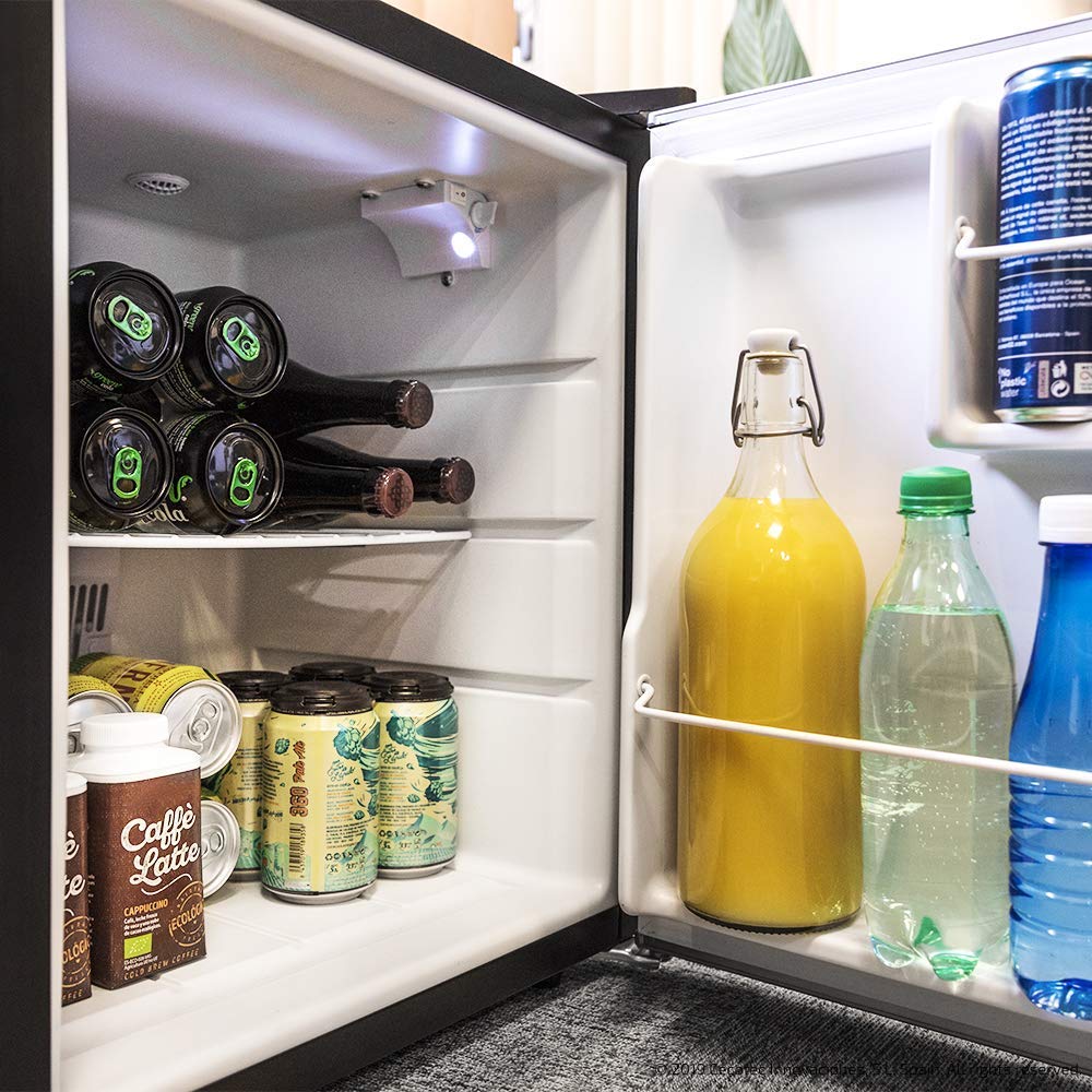 Cecotec MiniBar GrandCooler 10000 Silent Black, 46L, Clase A+, Termoeléctrico, Silencioso, Auto Defrost